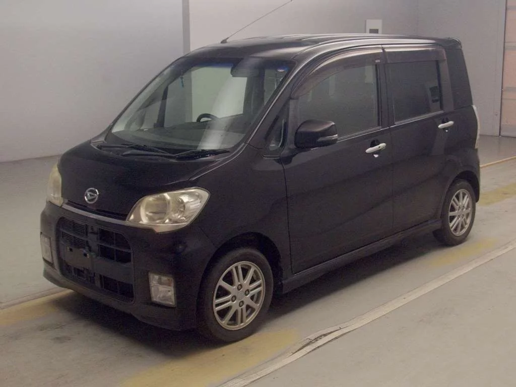 Daihatsu Tanto Exe  с аукциона в Японии