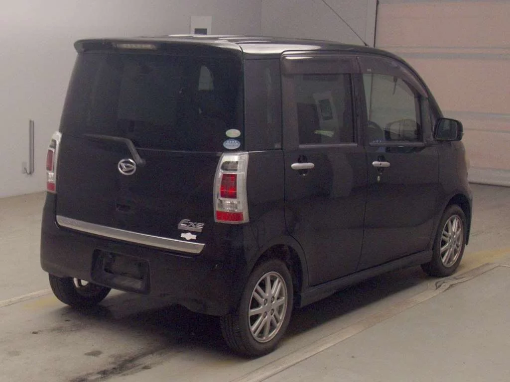 Daihatsu Tanto Exe  с аукциона в Японии