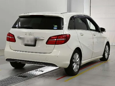 MERCEDES BENZ B CLASS