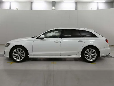 AUDI A6 AVANTE