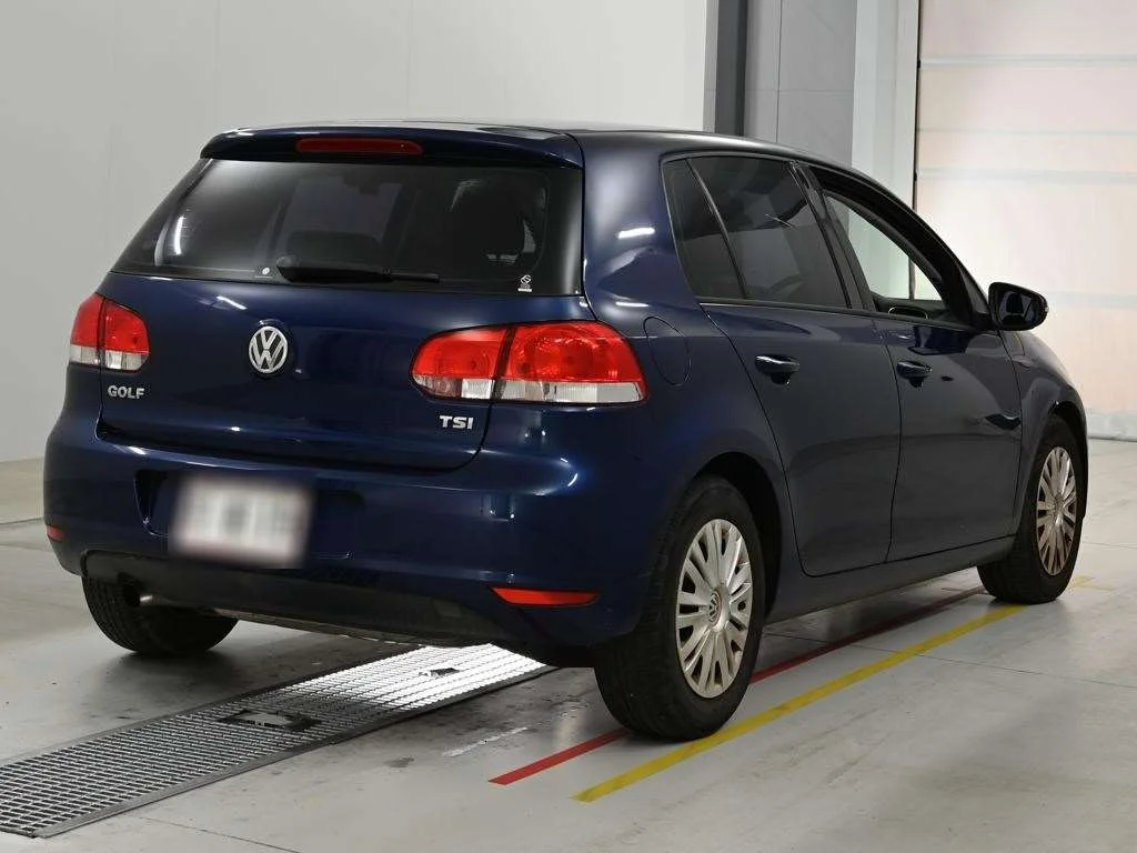 Volkswagen Golf  с аукциона в Японии