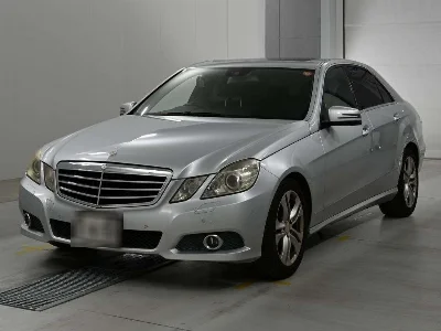 MERCEDES BENZ E CLASS