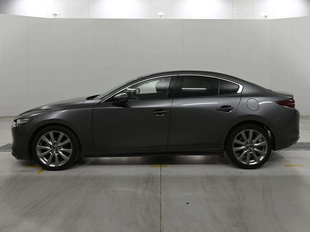 Mazda Mazda3  с аукциона в Японии