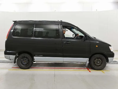 Toyota TownAce Noah