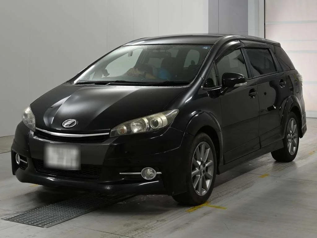 Toyota Wish  с аукциона в Японии