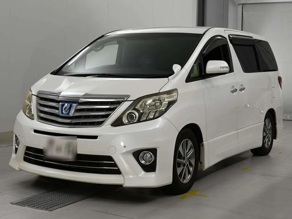 Toyota Alphard  с аукциона в Японии
