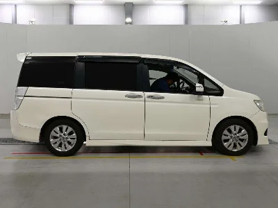 HONDA STEPWGN SPADA