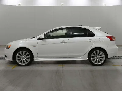Mitsubishi GALANT FORTIS SPORTBACK