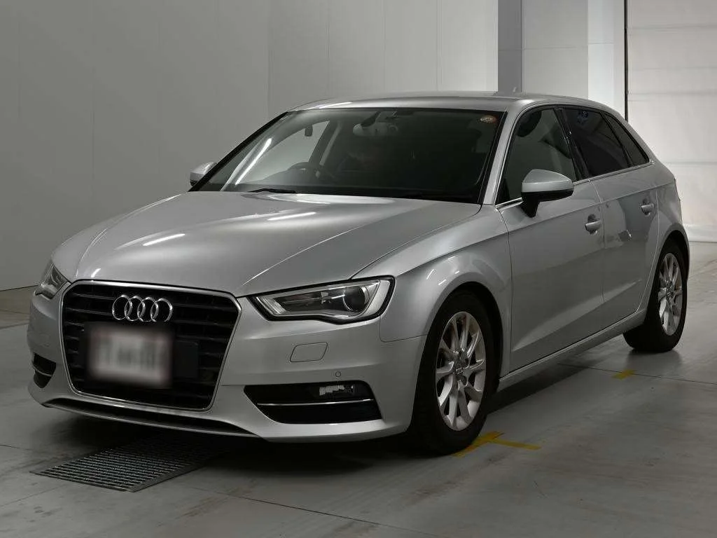 Audi A3  с аукциона в Японии