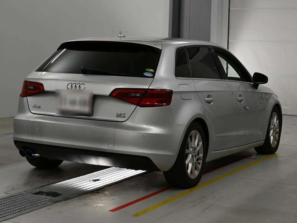 Audi A3  с аукциона в Японии