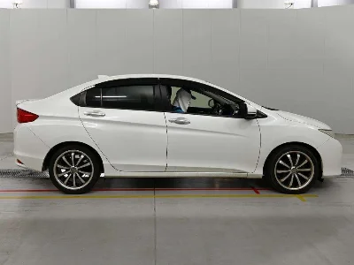 Honda GRACE