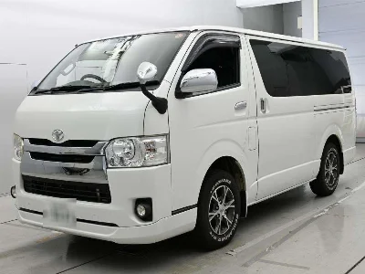 TOYOTA REGIUS VAN