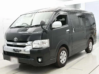 TOYOTA REGIUS VAN