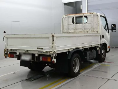 TOYOTA DYNA