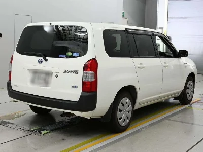 TOYOTA SUCCEED