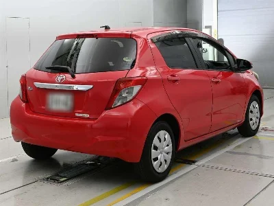 TOYOTA VITZ