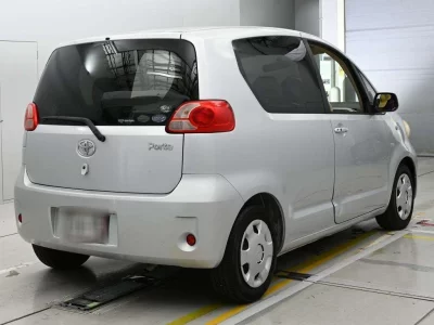 TOYOTA PORTE