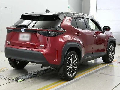 TOYOTA YARIS CROSS