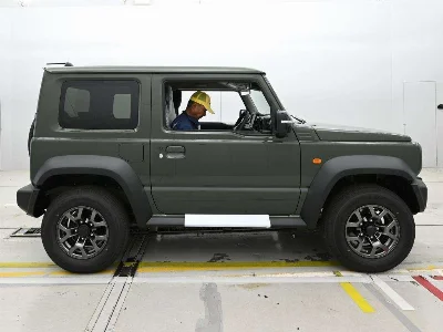 SUZUKI JIMNY SIERRA