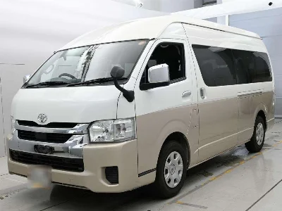 TOYOTA HIACE