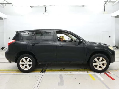 TOYOTA VANGUARD