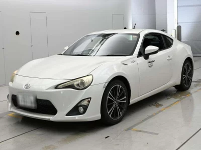 TOYOTA 86