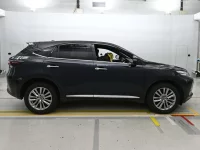 Цена авто Toyota Harrier с аукционов Японии, номер кузова ZSU60W, пробег 72 000, оценка 2