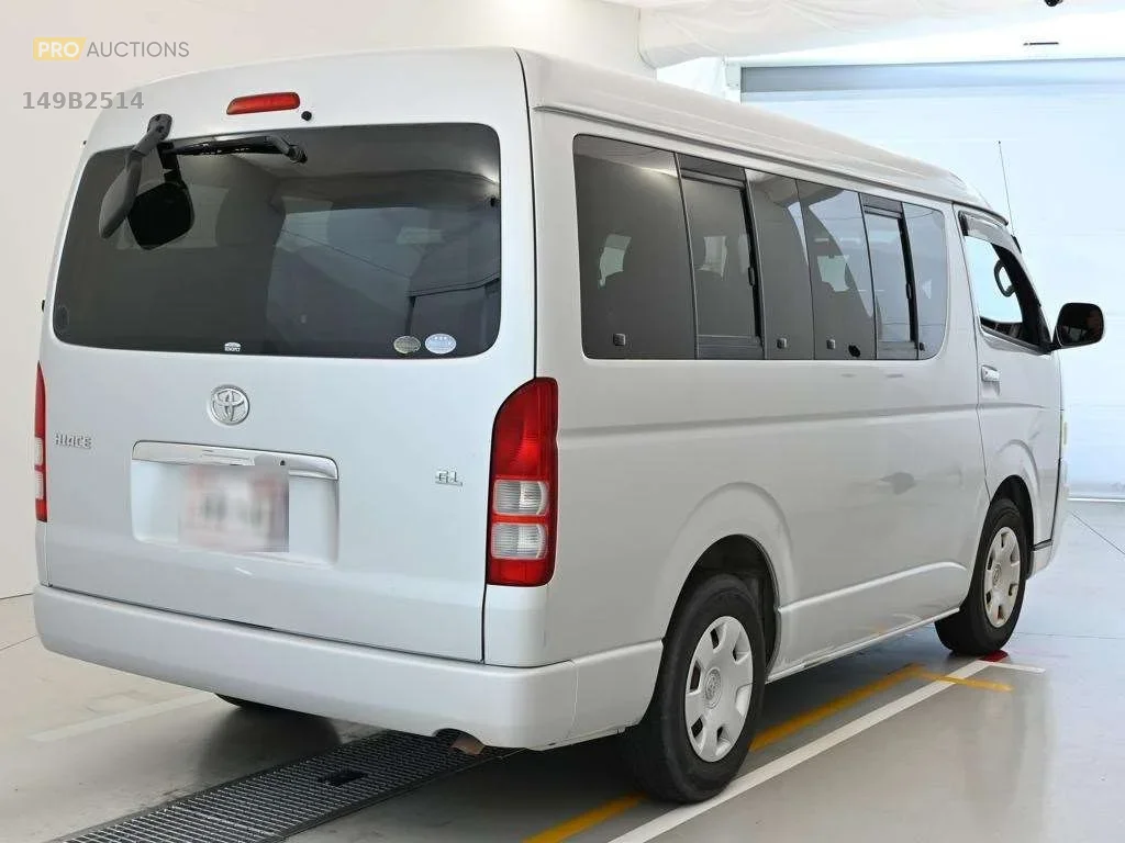 Toyota HIACE WAGON  с аукциона в Японии