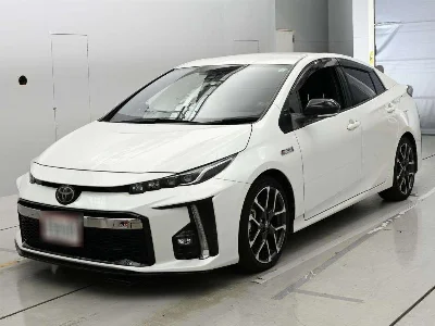 TOYOTA PRIUS PHV