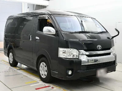 TOYOTA HIACE