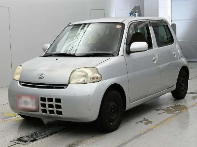 DAIHATSU ESSE