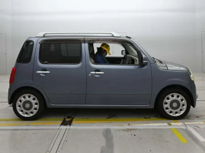 Daihatsu Mira Cocoa