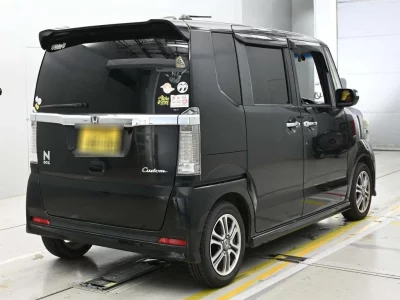 Honda N BOX CUSTOM