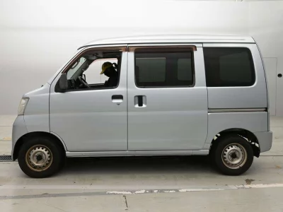 DAIHATSU HIJET VAN