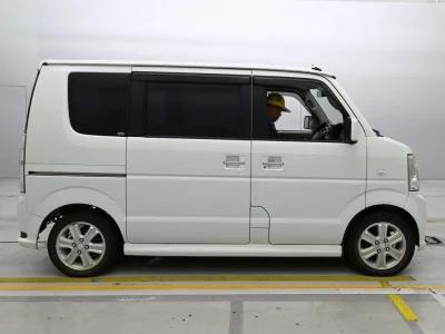 SUZUKI EVERY WAGON