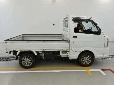 NISSAN CLIPPER TRUCK
