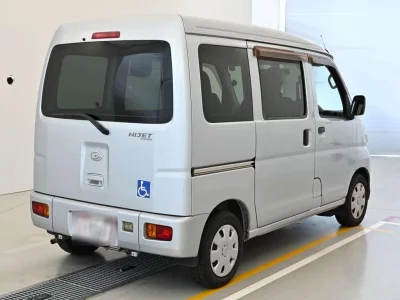 DAIHATSU HIJET VAN
