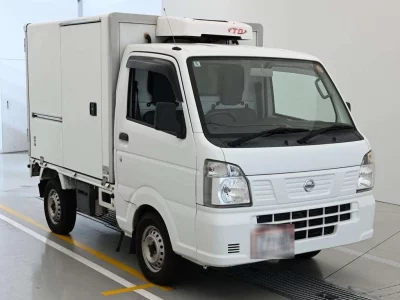 NISSAN CLIPPER TRUCK
