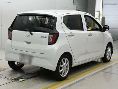 DAIHATSU MIRA E S