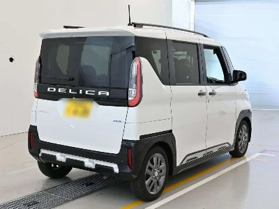 MITSUBISHI DELICA MINI