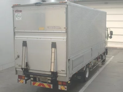ISUZU FORWARD
