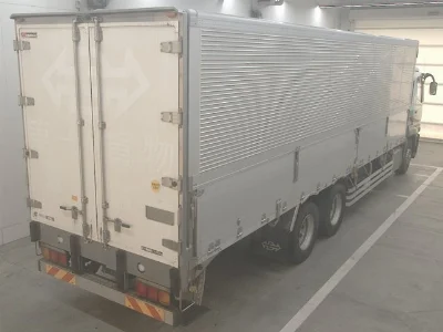 MITSUBISHI FUSO