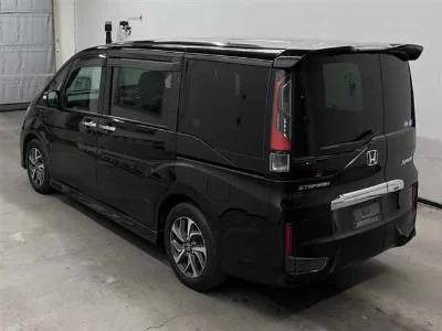Honda STEPWGN SPADA