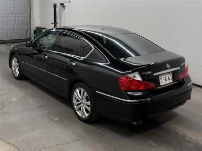 NISSAN FUGA