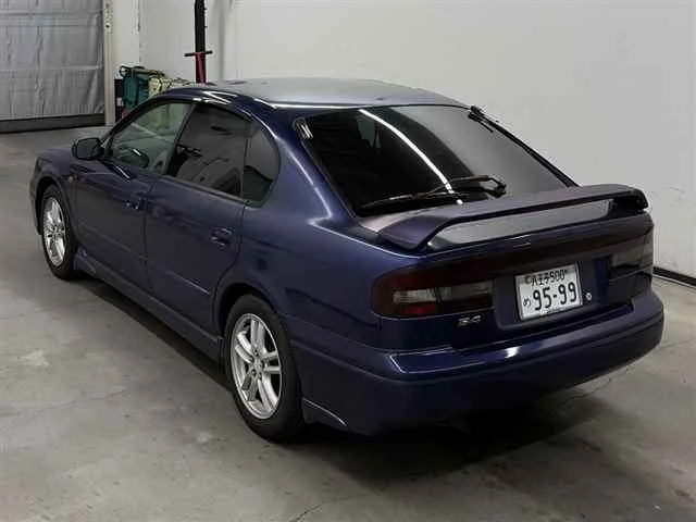 Subaru Legacy B4  с аукциона в Японии