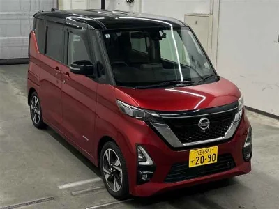 NISSAN ROOX