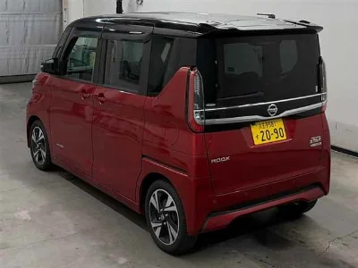 NISSAN ROOX
