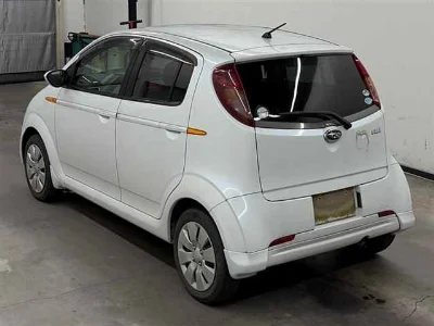 SUBARU R2