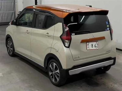 MITSUBISHI EK X
