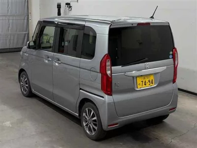 HONDA N BOX